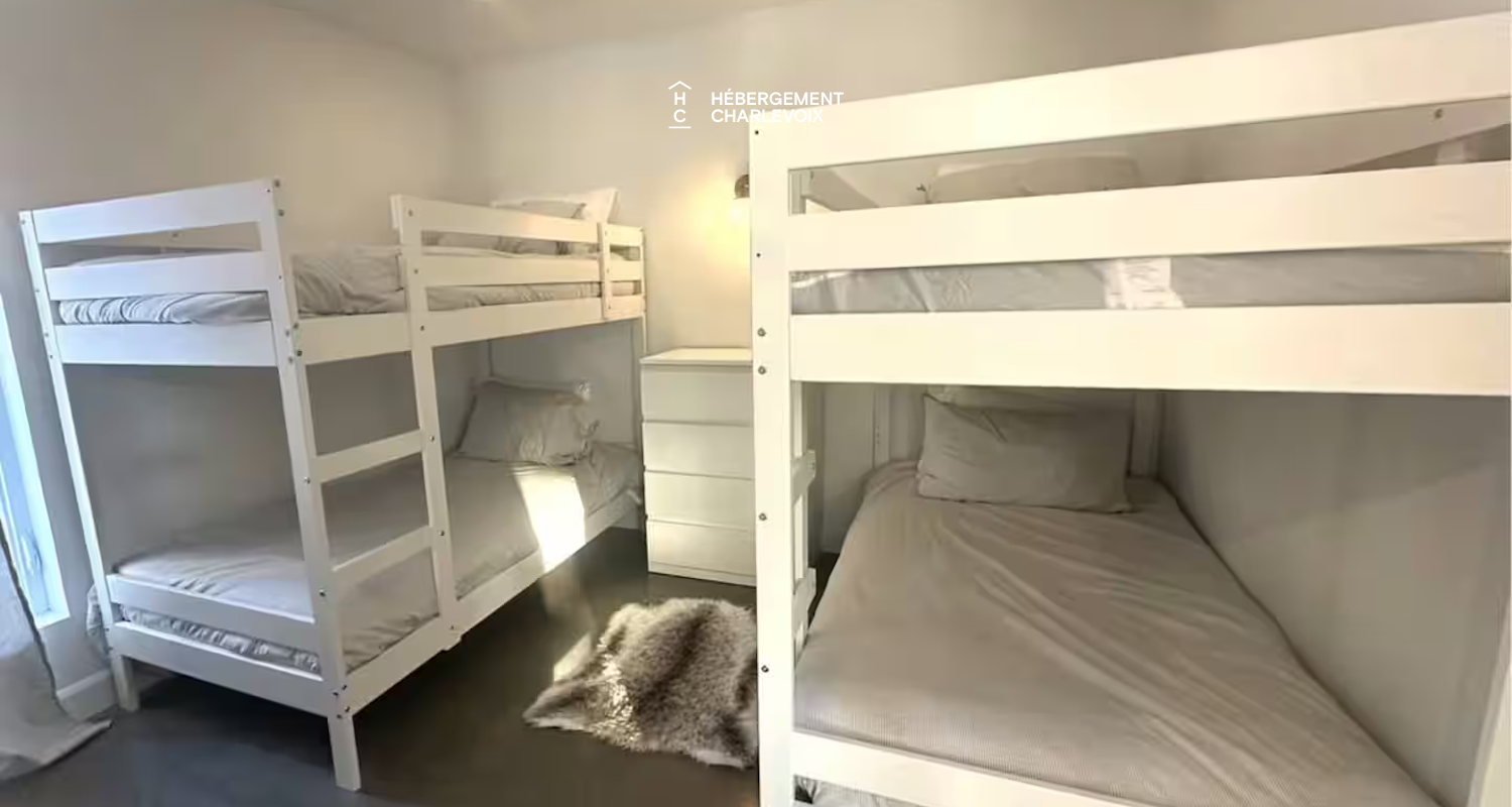 ANG-77 - Escapade in a relaxing and woody atmosphere